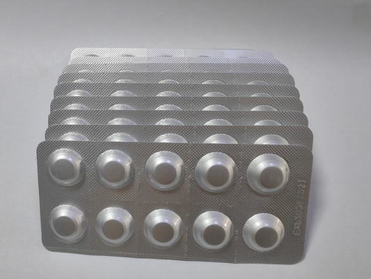 Médicament efficace GS441 en comprimés pour le traitement de la PIF chez le chat